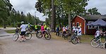 Deltagarna ger sig ut på cykelrundan